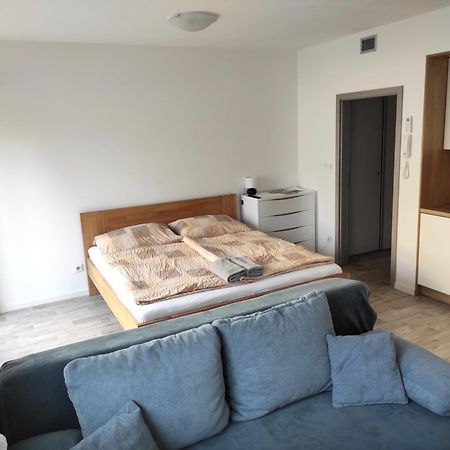 Apartman X06 Mikulov Eksteriør bilde